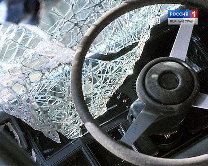 На трассе в Челябинской области разбились футболисты