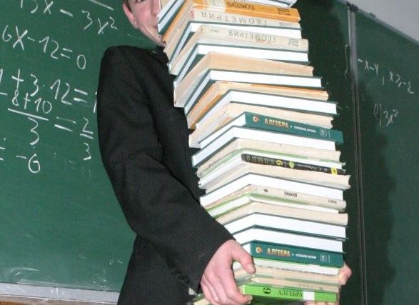 Челябинская область испытывает острую нехватку в школьных учебниках