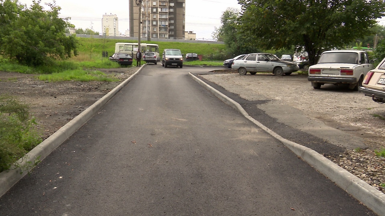 Дороги и парк: в Калининском районе Челябинска завершат благоустройство ко Дню города