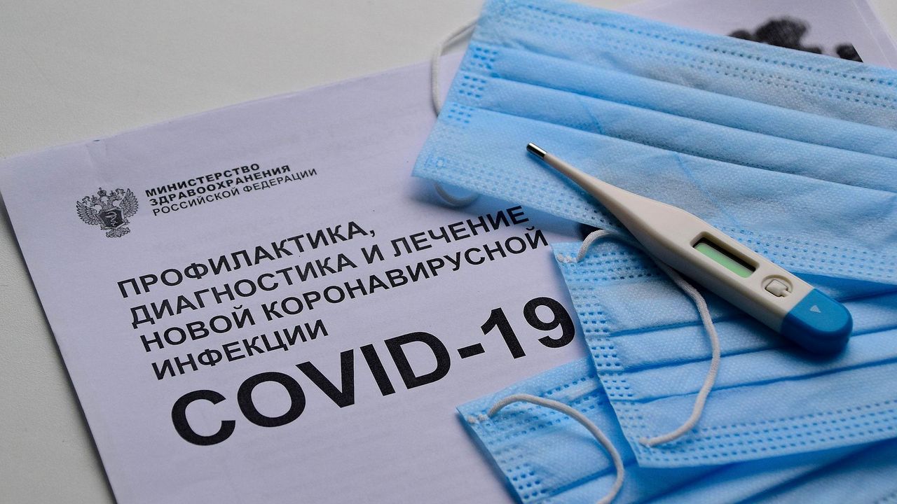 Специалисты Челябинской области рассказали об опасности нового штамма коронавируса