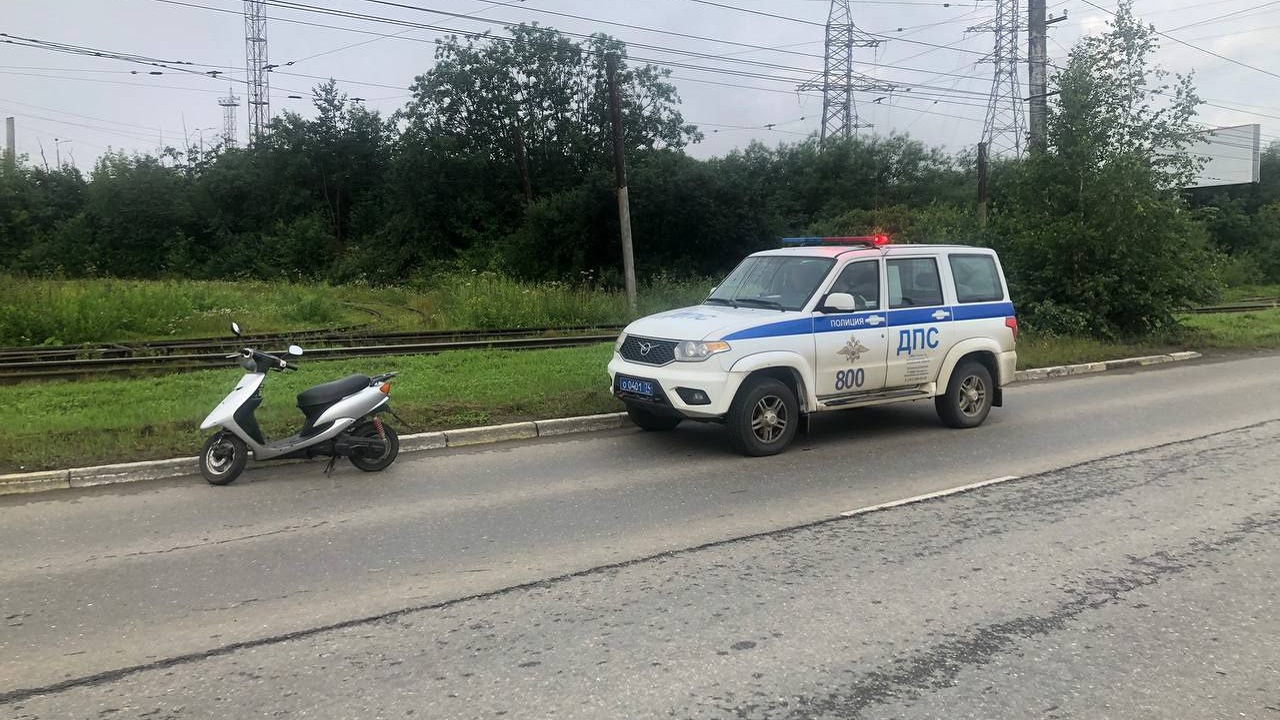 В Златоусте у нетрезвого водителя изъяли мопед